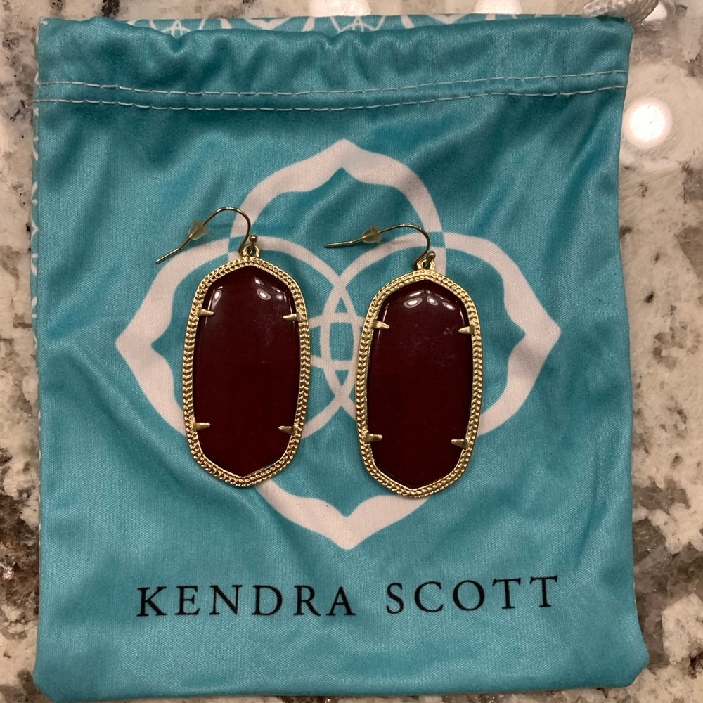 Maroon Kendra Scott earrings